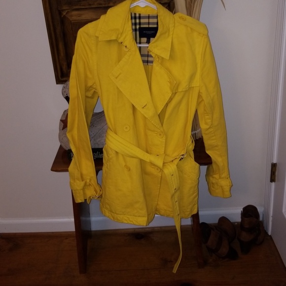 burberry coat womens yellow